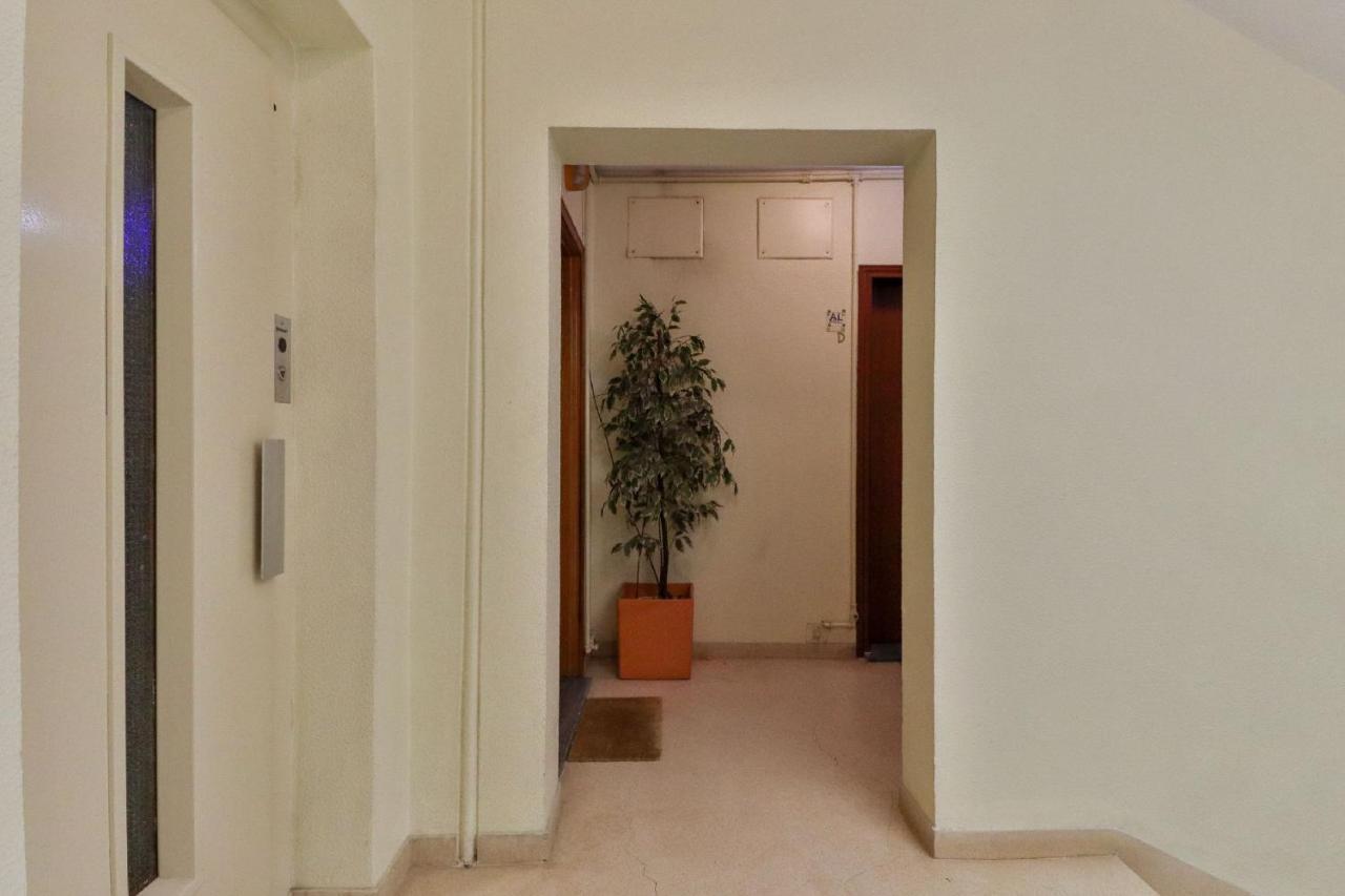 Zefiro II Apartment Порто Екстериор снимка