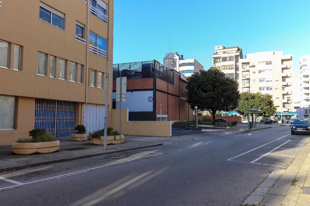 Zefiro II Apartment Порто Екстериор снимка